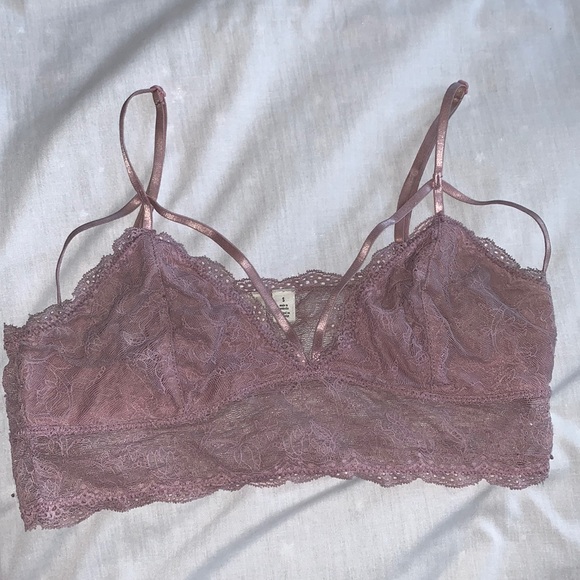 Bralettes 💓 - Picture 8 of 10